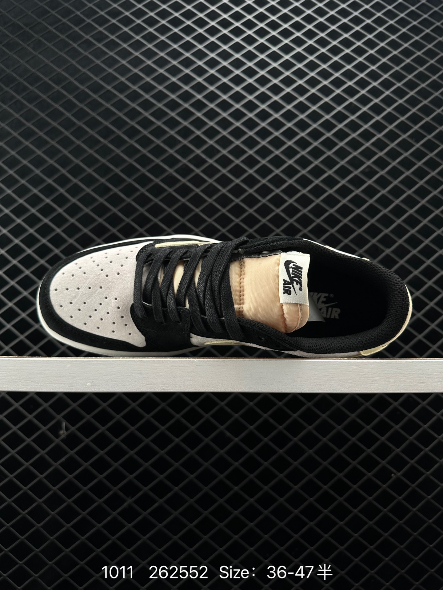 Travis Scott x Air Jordan 1 TS